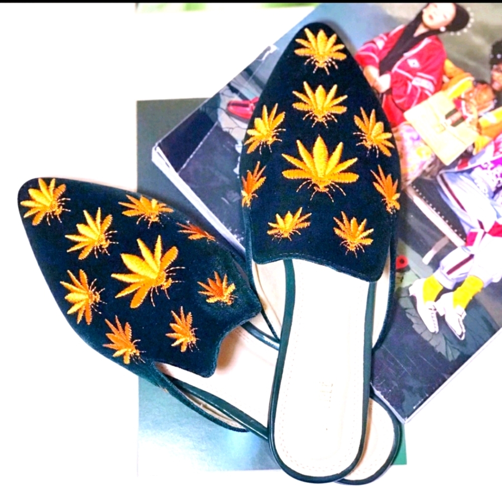 Embroidery Flat Mules!